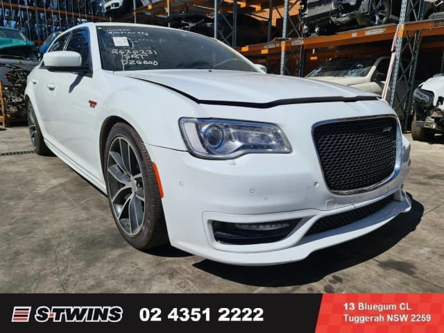 WRECKING 2019 CHRYSLER 300C 6.4L PETROL AUTOMATIC (STOCK STG:5177 ...