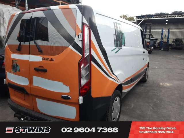 WRECKING 2018 FORD TRANSIT CUSTOM 2.0 PETROL M/T (ST7316) | Wrecking ...