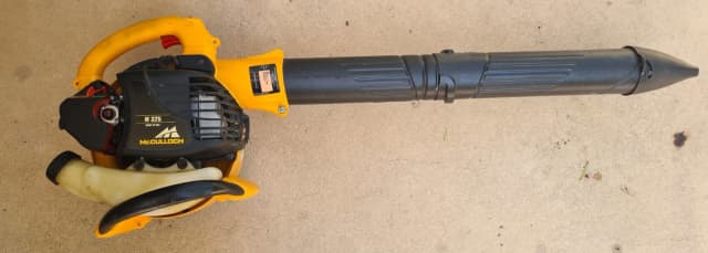 Mcculloch M325 Petrol Blower Vac 