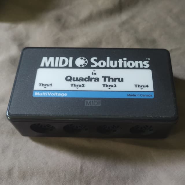お気にいる MIDI Solutions ソリューション Quadra 4-Output Thru Box並行輸入品 