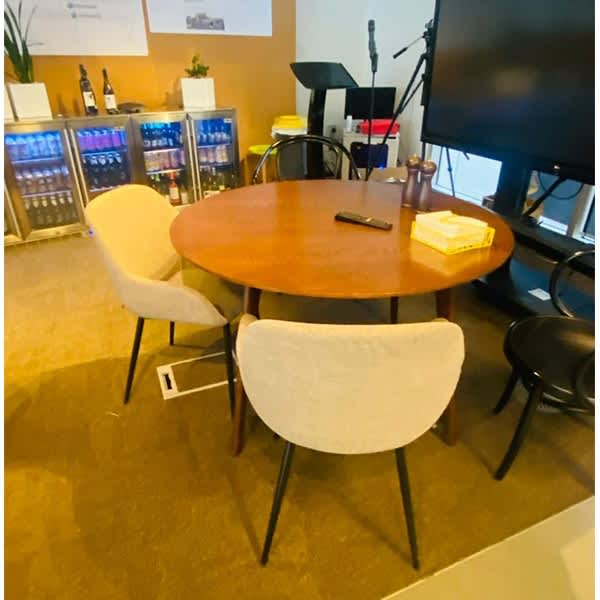 Our price 250 RRP 900 Office round table Other Furniture Gumtree