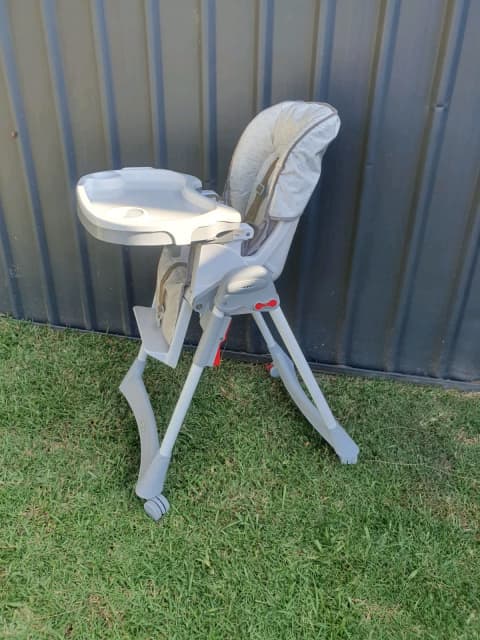 messina dlx highchair