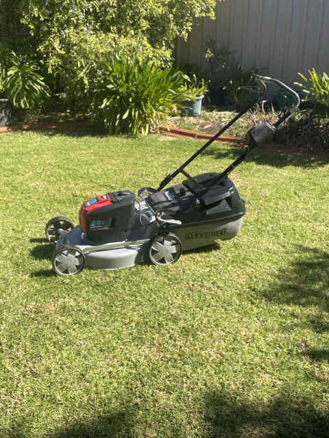 Masport S Battery Lawn Mower Lawn Mowers Gumtree Australia Port