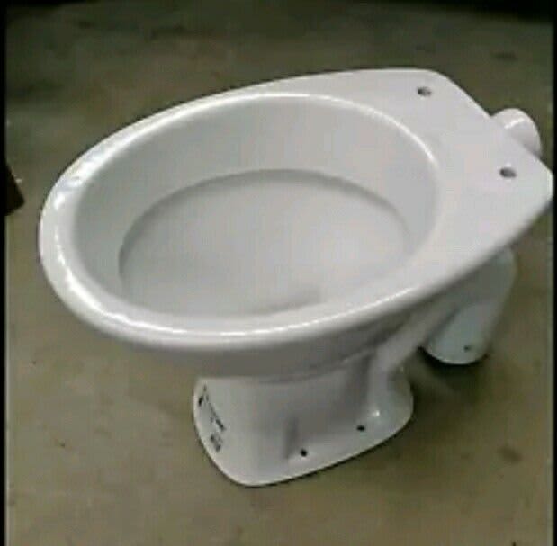 2 second hand toilets Other Home & Garden in Oak Park VIC Gumtree