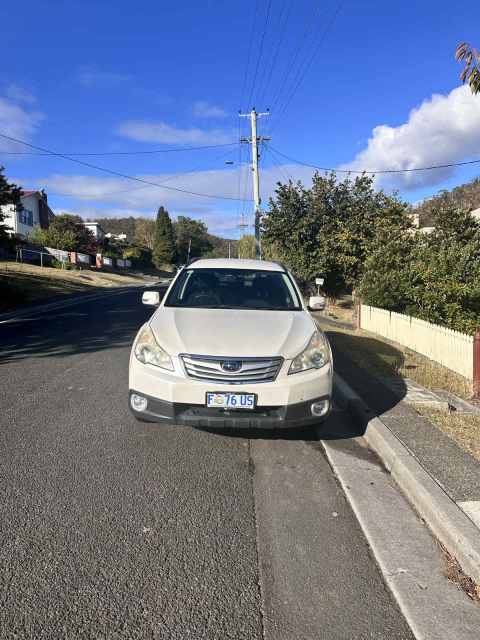 2010 Subaru Outback 2.5i Awd Continuous Variable 4d Wagon 