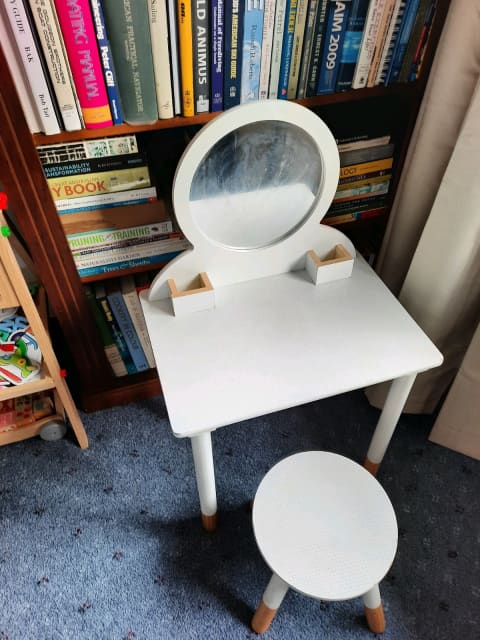 vanity chair kmart