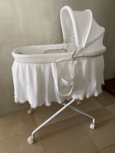 love n care bassinet mattress