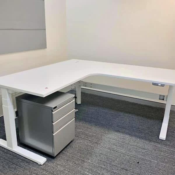 Our Price 650 RRP 1500! Electric stand up corner desk , office desk