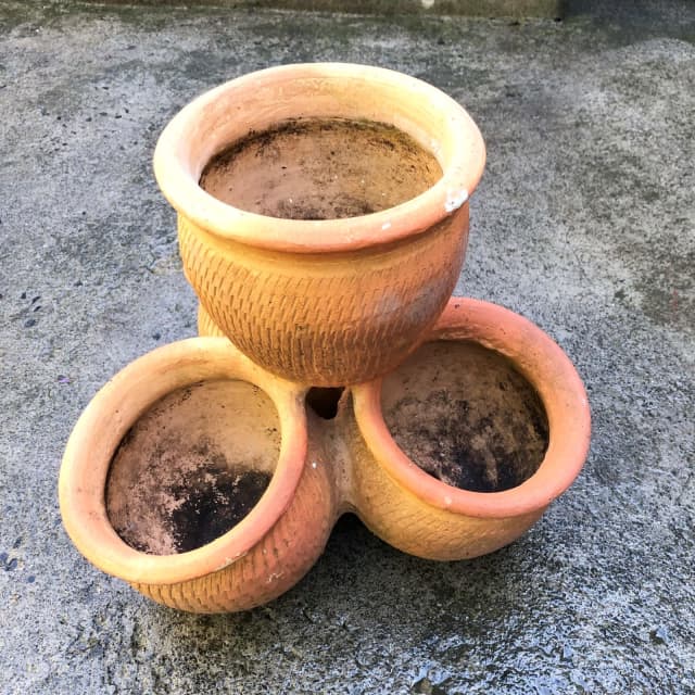 Compact 2 Tier 4 Stacked Terracotta Pots Vertical Herb Garden Planter