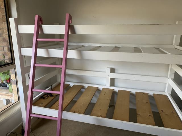 Everton triple deals bunk bed