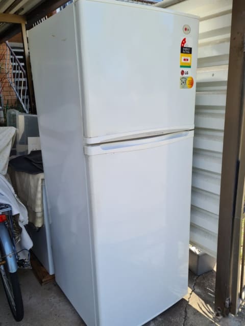 ge profile refrigerator water dispenser not cold