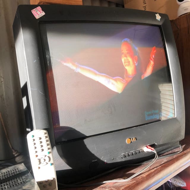 Tv Old Style Crt Tube Tv 