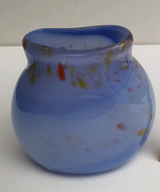Glenistair Hancock blue art glass vase Other Antiques, Art & Collectables Gumtree Australia