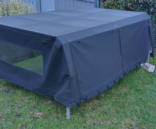 Mitsubishi triton MR flat tray canopy Other Parts & Accessories