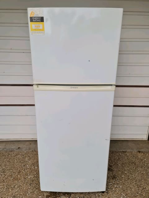 westinghouse 280l upright freezer