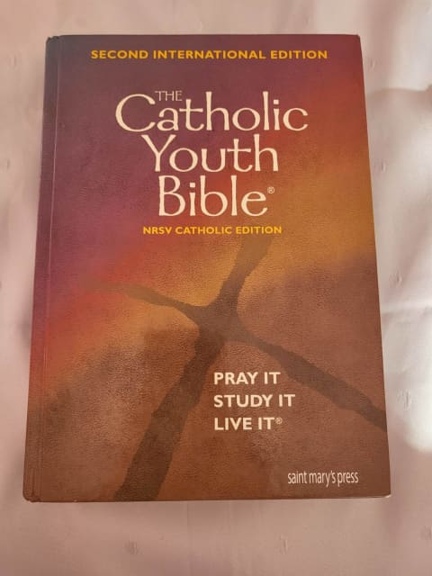 The Catholic Youth Bible NRSV Catholic Edition Saint Mary's Press 2nd ...