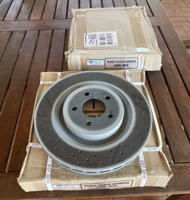 FORD FALCON AU S3 XR8 PURSUIT 250 BREMBO FRONT & REAR BRAKE DISCS