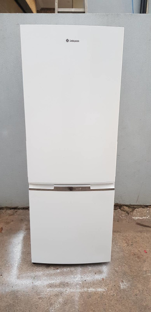 westinghouse 340 litre frost free bottom mount refrigerator