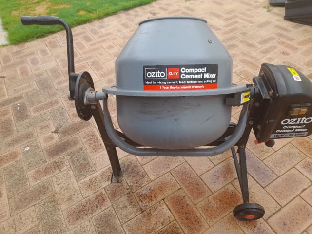 Tiny Cement Mixer Electric Ozito - Sold Pending Pickup | Other Tools ...