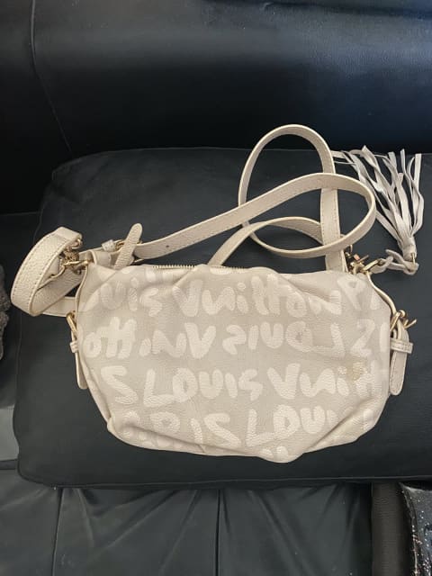 Louis Vuitton, Bags, Vintage Louis Vuitton Garment Bag In Vgvc Iconic And  Classy