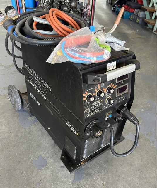 UNImig welder mig350 mig/tig/mma 3phase GB987429 Miscellaneous