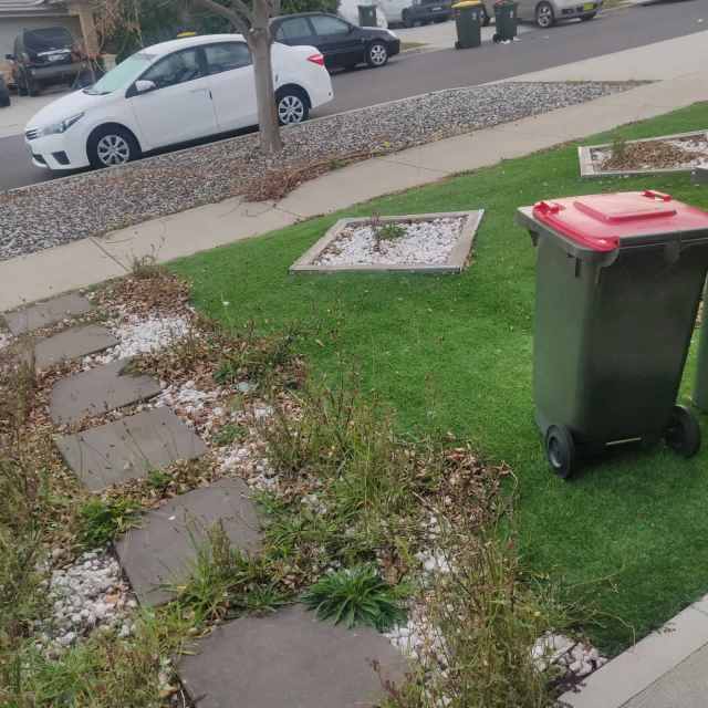 Weed removal ( front and back yard) Landscaping & Gardening Gumtree