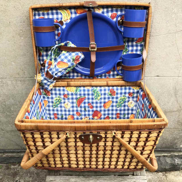 Cute Vintage Wicker and Blue Plaid Picnic Basket With Plates, Cups & Other Kitchen & Dining