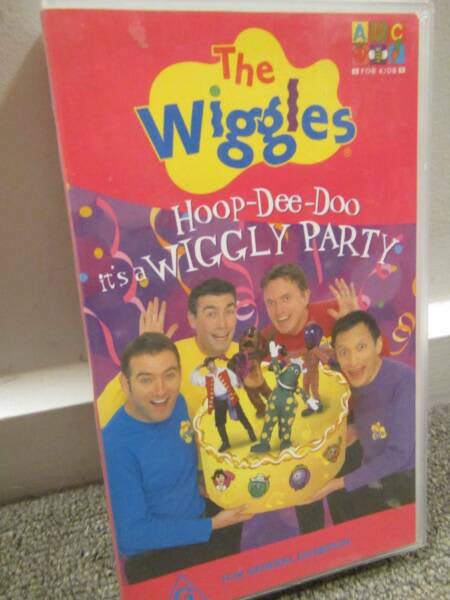 Hoop Dee Doo Wiggly Party Kids video VHS music baby Original Wiggles ...