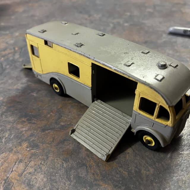 Dinky Horse float good condition 150 (178) Other Antiques, Art