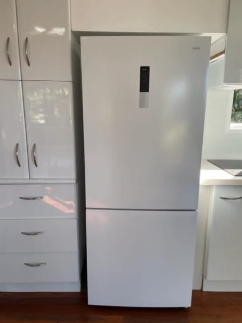 chiq 396l fridge