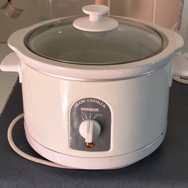 ronson slow cooker