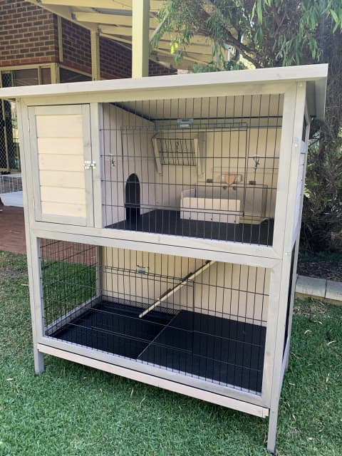 city farmers rabbit hutch