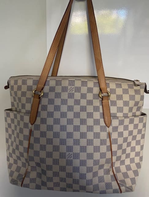 Louis Vuitton, Bags, Authentic Louis Vuitton Totally Mm Bag Damier Azur