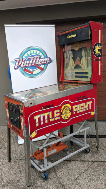 title fight pinball