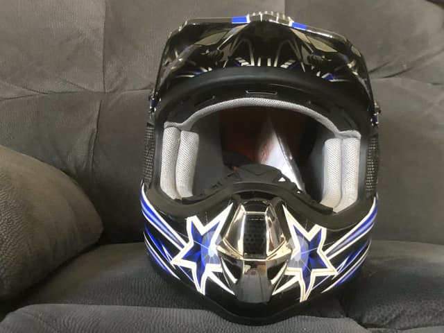dirt bike helmets gumtree