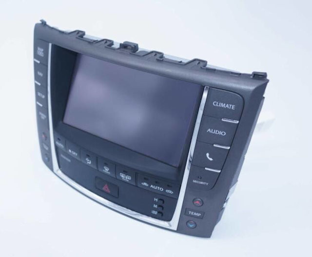 Lexus IS250 IS350 Head Unit SAT NAV Stereo Display OEM 8611053230