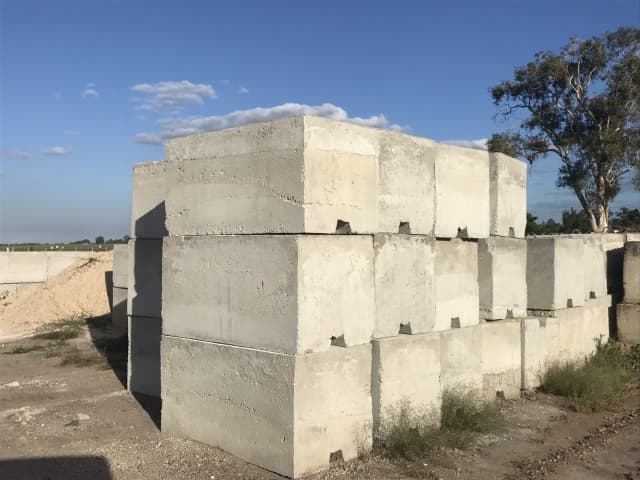 Large concrete blocks - Building Materials in Maryborough QLD | Gumtree ...