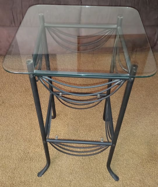 Side Glass top table excellent condition Buffets & Side Tables