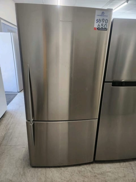 fisher and paykel fridge e522brx