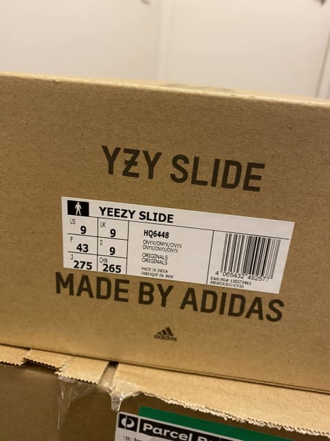 Put Yeezy Slides Washer, Yeezy Slides Made