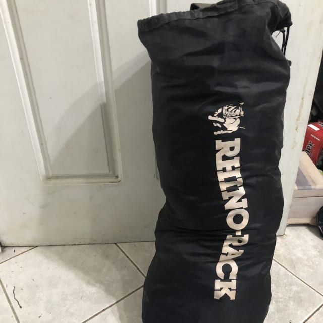 RhinoRack Cargo Large Roof Rack Cargo Storage Net Black Army Green Camping & Hiking Gumtree