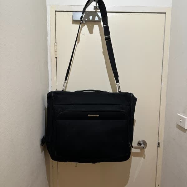 SAMSONITE ULTRALITE BIFOLD GARMENT SHOULDER BAG LUGGAGE CARRY ON