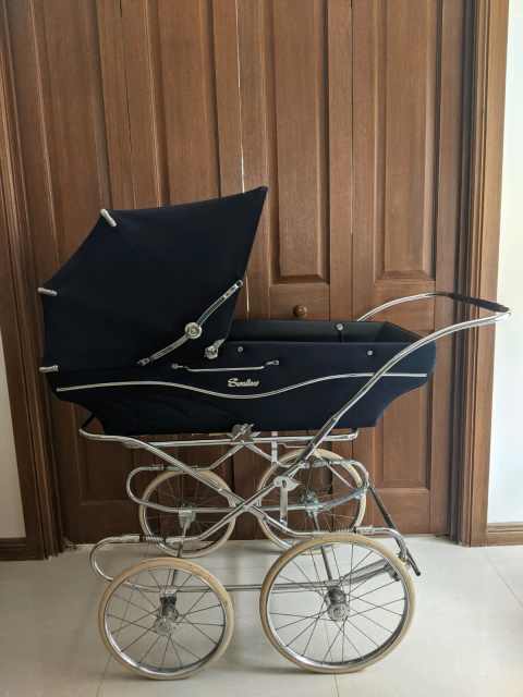 swallow baby carriages