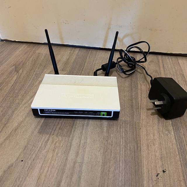 TP LINK 300MBPS WIRELESS N WIRELESS ACCESS POINT TLWA801ND Modems