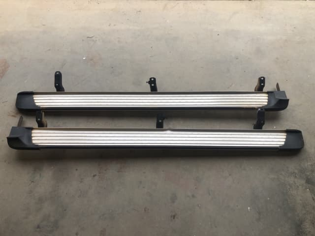 Toyota Land Cruiser 200 series side steps | Auto Body parts | Gumtree ...