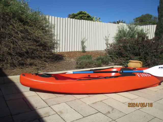 Finn Gizmo Kayak Kayaks And Paddle Gumtree Australia Mandurah Area Mandurah 1324803985 3197