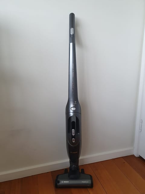 Bosch 2 in 1 stick vacuum in excellent condition | Vacuum Cleaners ...