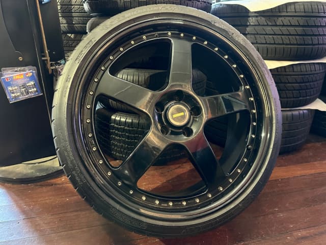 22 inch fr1 simmons black wheel tyre package 5 120 ve vf commodore ...