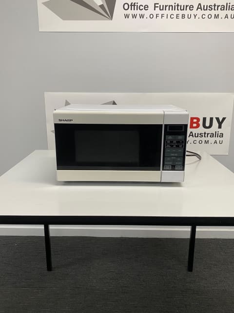 sharp r210dw compact 750w microwave oven