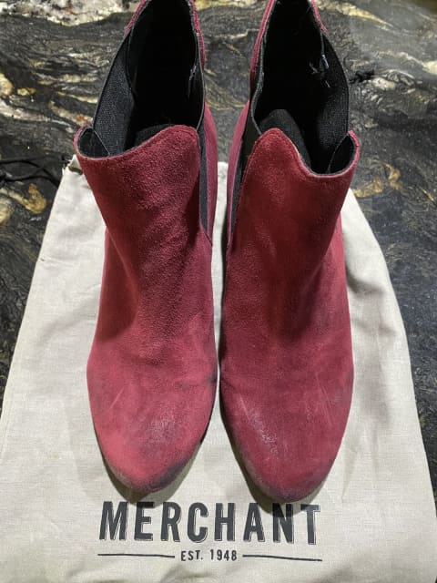 red suede boots size 9